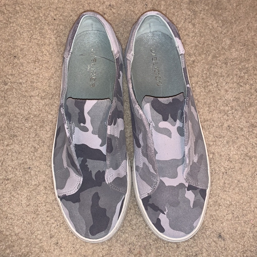 Jslide camo slip on sneakers